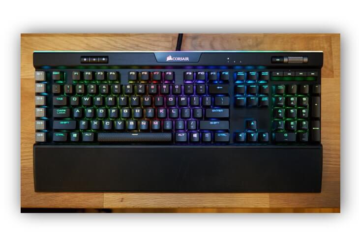 Corsair K95 RGB Platinum hakkında detaylar