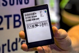 Samsung 30TB depolama alanına sahip SSD duyurdu