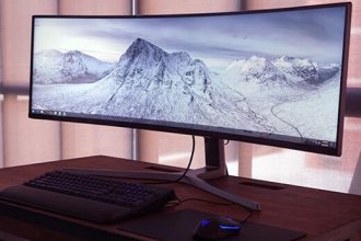 Samsung 49 inç büyüklüğünde oyun monitörü yaptı