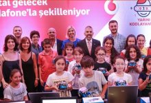 Türkiye Vodafone Vakfı ve Habitat Derneği’den Yeni Nesiller İçin: ”Yarını Kodlayanlar” Projesi